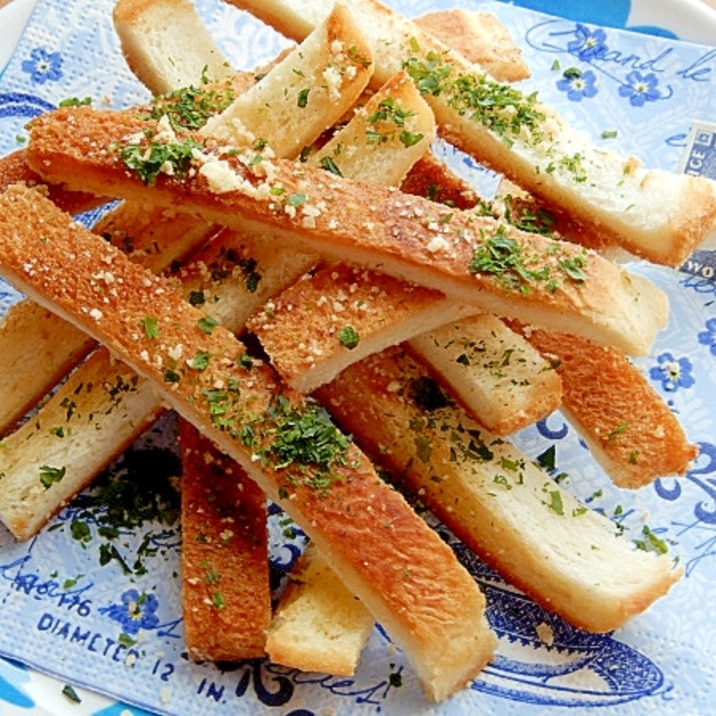 まな板なし バター 粉チーズ パン耳スナック レシピ 作り方 By ジョン リーバス 楽天レシピ